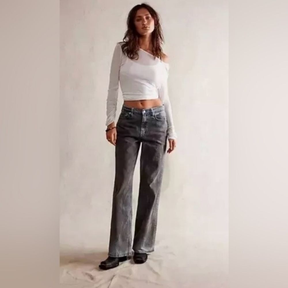 Free People We The Free Tinsley Baggy High Rise Straight Leg Jeans NWT Sz 31